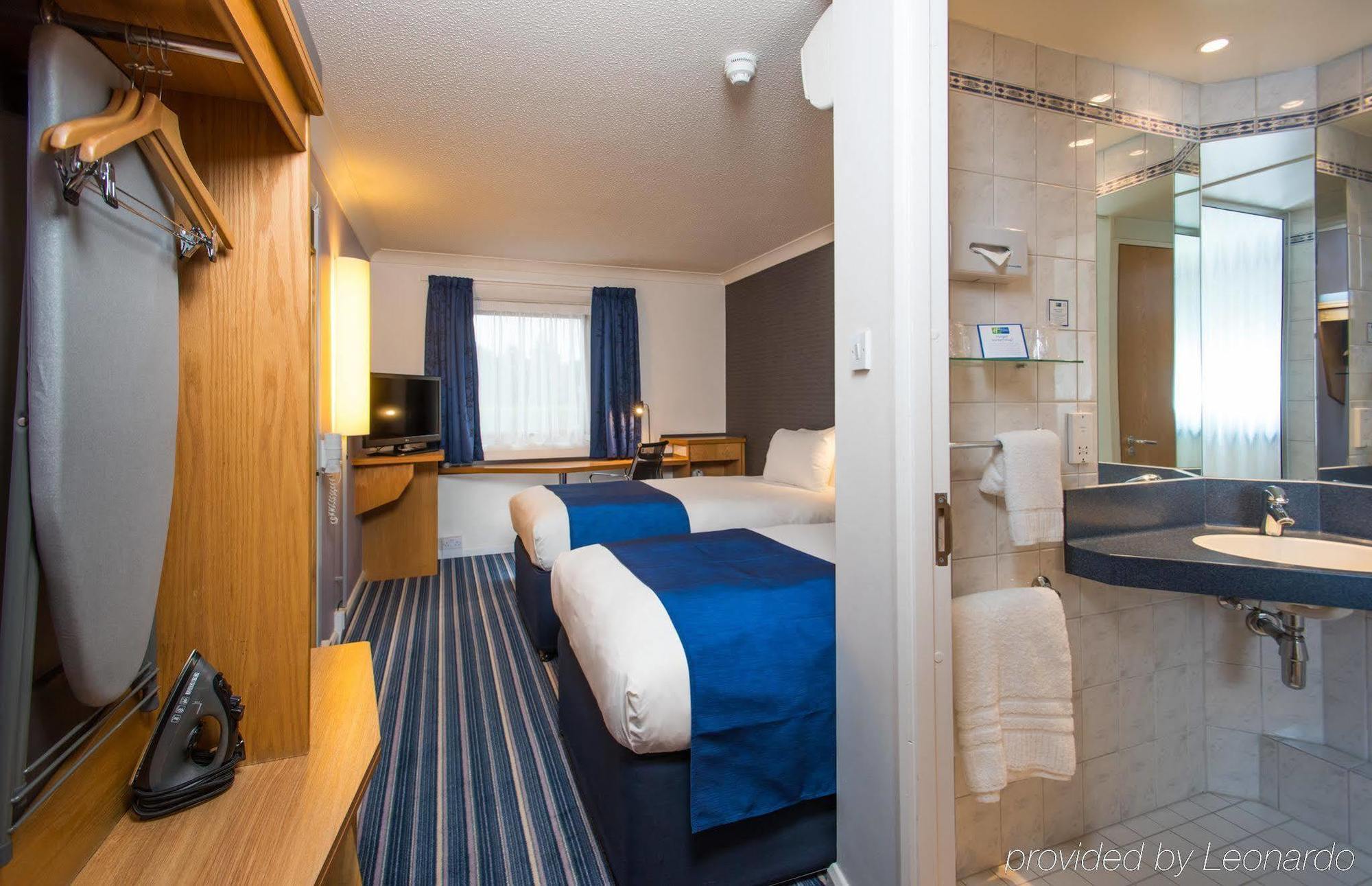 Holiday Inn Express Bristol Filton, An Ihg Hotel Экстерьер фото